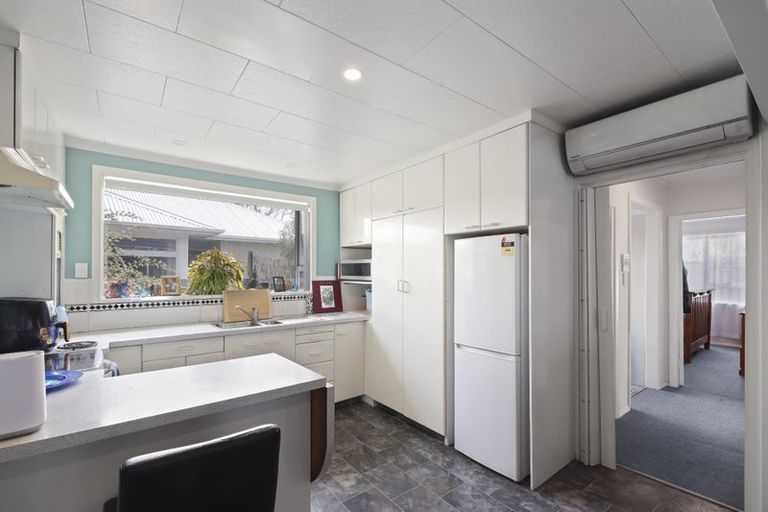 Photo of property in 10 Taurima Street, Hei Hei, Christchurch, 8042