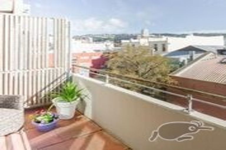 Photo of property in Marion Square Apartments, 23/26 Marion Street, Te Aro, Wellington, 6011