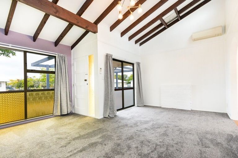 Photo of property in 28 Fleetwood Crescent, Flaxmere, Hastings, 4120