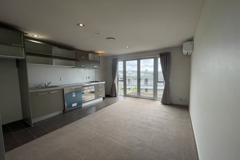 Photo of property in 26/222 Albany Highway, Schnapper Rock, Auckland, 0632