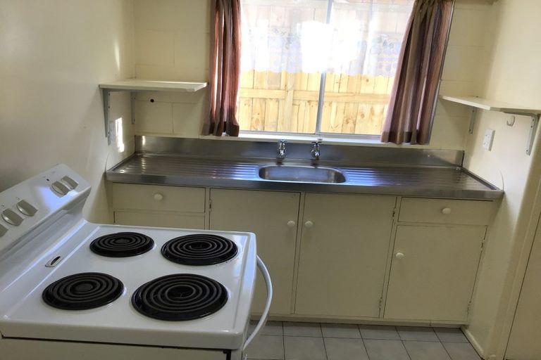 Photo of property in 1/2 Gorrie Road, Regent, Whangarei, 0112