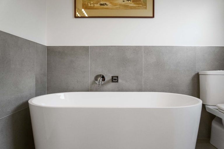 Photo of property in 15 Seychelles Drive, Papamoa Beach, Papamoa, 3118