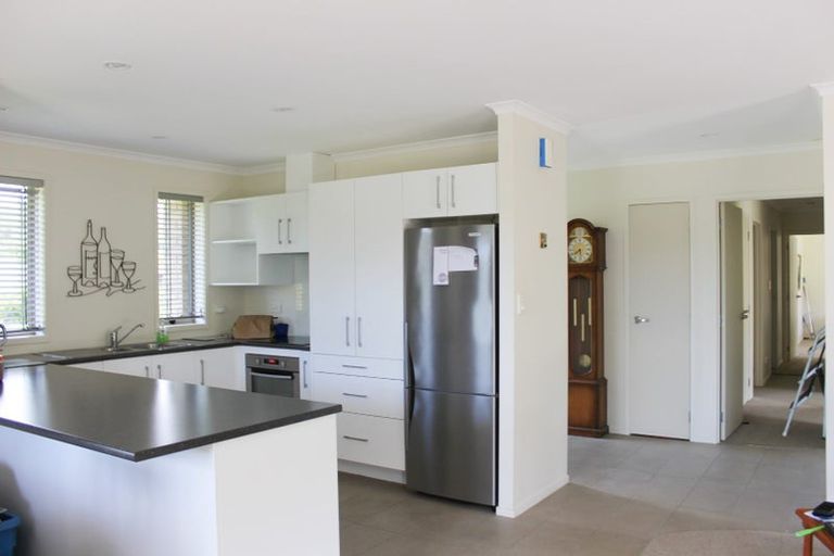 Photo of property in 2 Tieke Place, Horahora, Whangarei, 0110