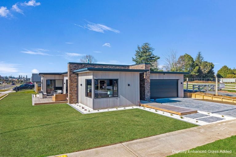 Photo of property in 26 Whakahaumako Road, Leamington, 3495