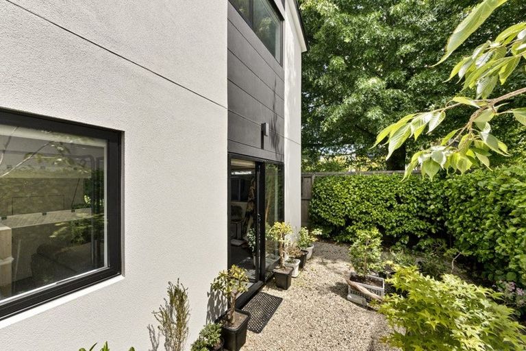 Photo of property in 4/283 Armagh Street, Christchurch Central, Christchurch, 8011