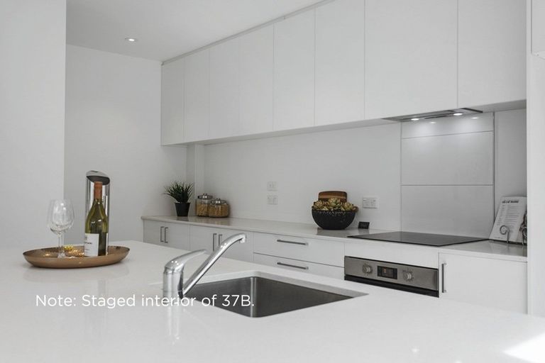 Photo of property in 37e Tawhiri Road, One Tree Hill, Auckland, 1061