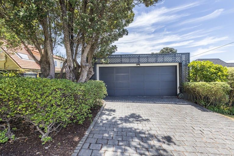 Photo of property in 7 Burnham Street, Seatoun, Wellington, 6022