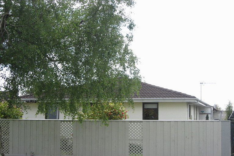 Photo of property in 200 Grimseys Road, Redwood, Christchurch, 8051