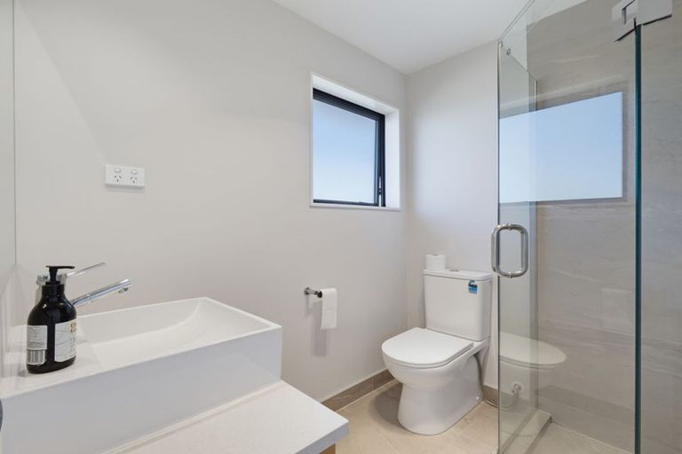 Photo of property in 33a St James Avenue, Helensville, 0800