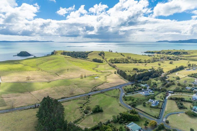 Photo of property in 1a Taipa View Road, Taipa, 0483