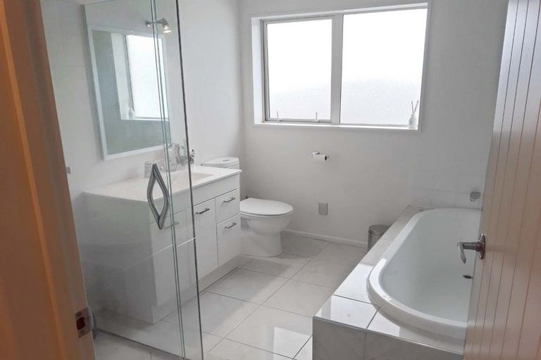 Photo of property in 42 Kinsella Crescent, Aidanfield, Christchurch, 8025