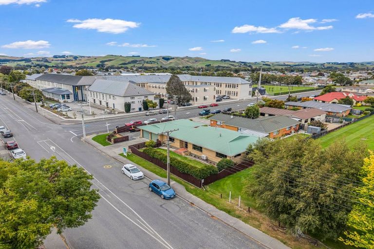 Photo of property in 36 Coutts Road, Gore, 9710
