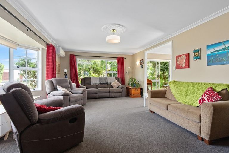 Photo of property in 44 Waterford Road, Fitzroy, Hamilton, 3206