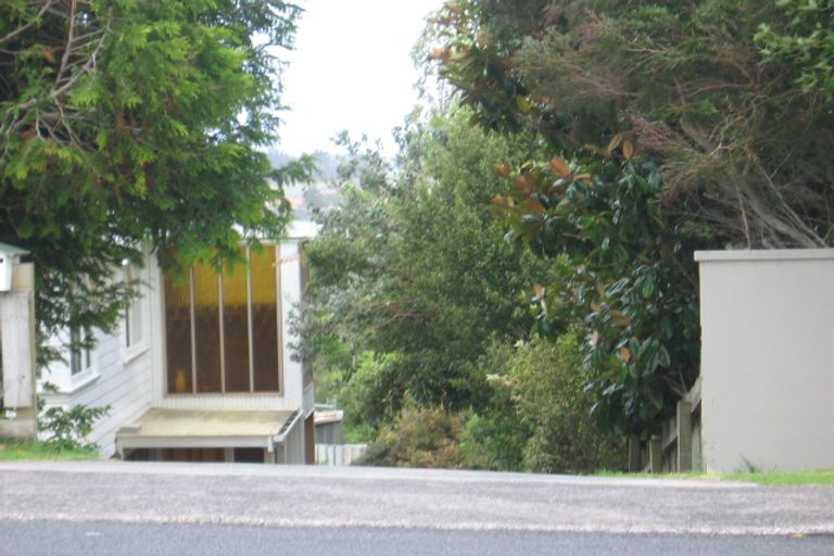 Photo of property in 2/28 Spencer Road, Pinehill, Auckland, 0632