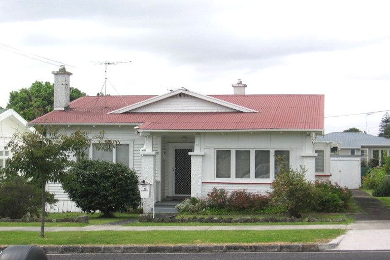 Photo of property in 15 Linwood Avenue, Mount Albert, Auckland, 1025