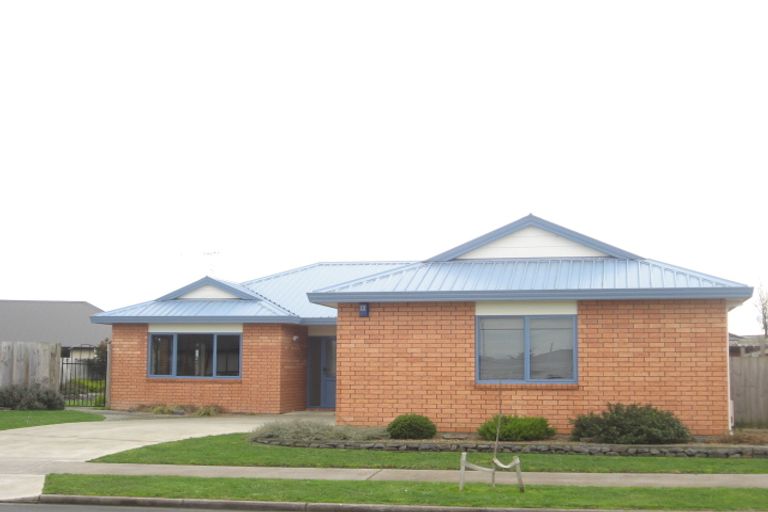 Photo of property in 30 Saxon Woods Drive, Rototuna North, Hamilton, 3210