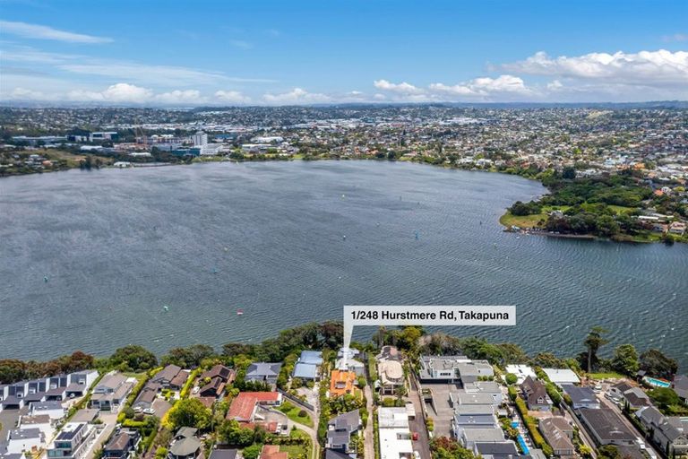 Photo of property in 1/248 Hurstmere Road, Takapuna, Auckland, 0622