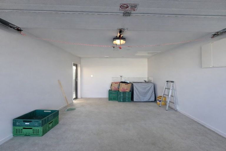 Photo of property in 19 Fredrick Hanson Road, Papakura, 2110