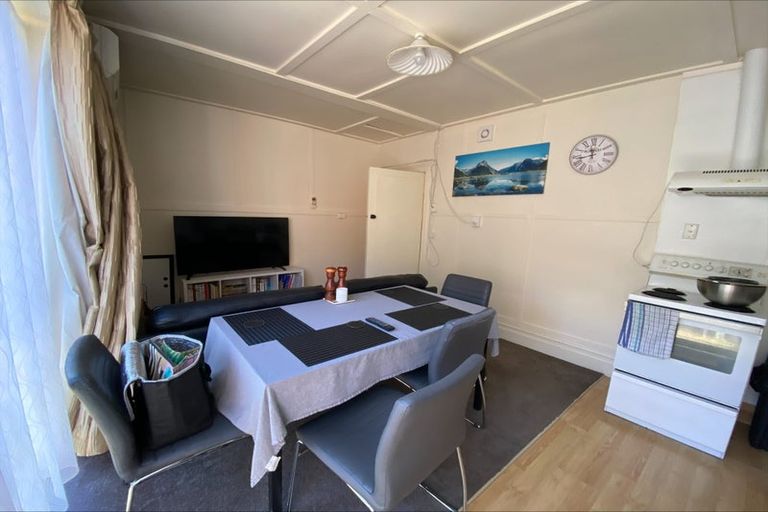 Photo of property in 19 Queen Street, North Dunedin, Dunedin, 9016