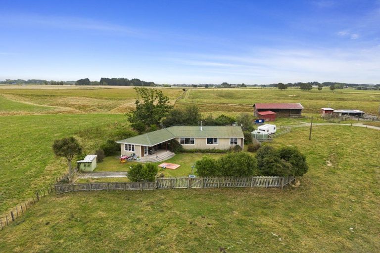 Photo of property in 165 Kukutauaki Road, Koputaroa, Levin, 5575