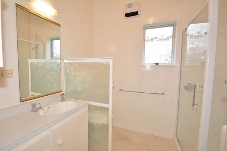 Photo of property in 73a Bay View Road, South Dunedin, Dunedin, 9012