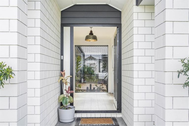 Photo of property in 35 Batten Drive, Flagstaff, Hamilton, 3210