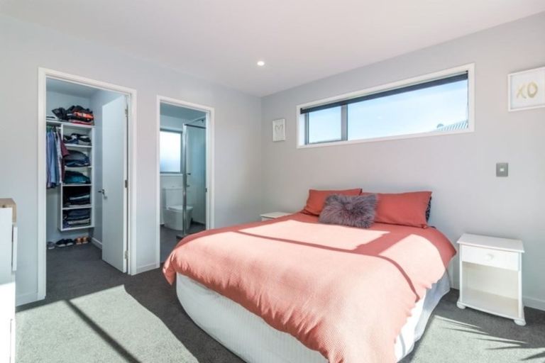 Photo of property in 37 William Nicholls Drive, Belfast, Christchurch, 8051