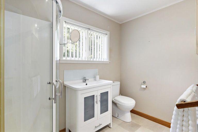Photo of property in 107-109 Muritai Road, Eastbourne, Lower Hutt, 5013