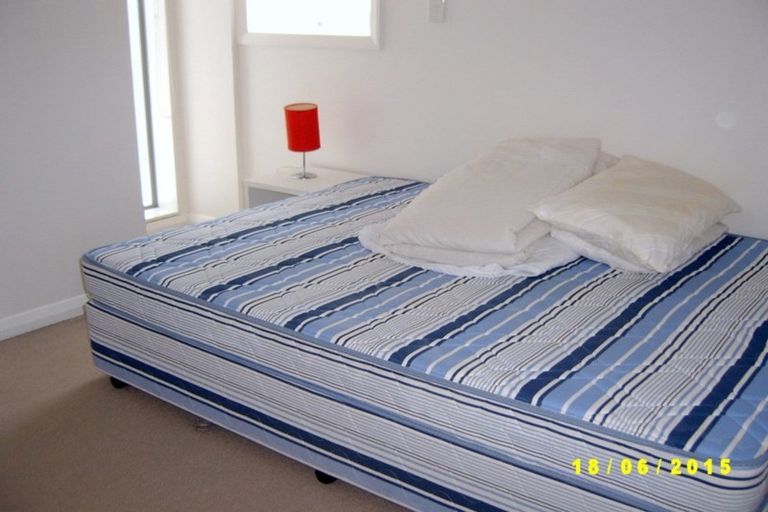 Photo of property in Monvie Apartments, 401/15 Holland Street, Te Aro, Wellington, 6011