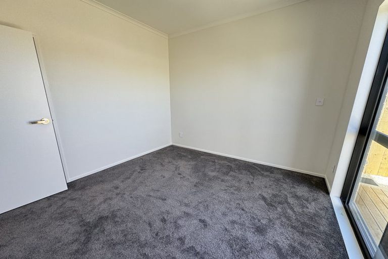 Photo of property in 22c Toru Street, Te Atatu Peninsula, Auckland, 0610