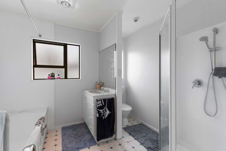 Photo of property in 43 Stevenson Road, Clarks Beach, 2122