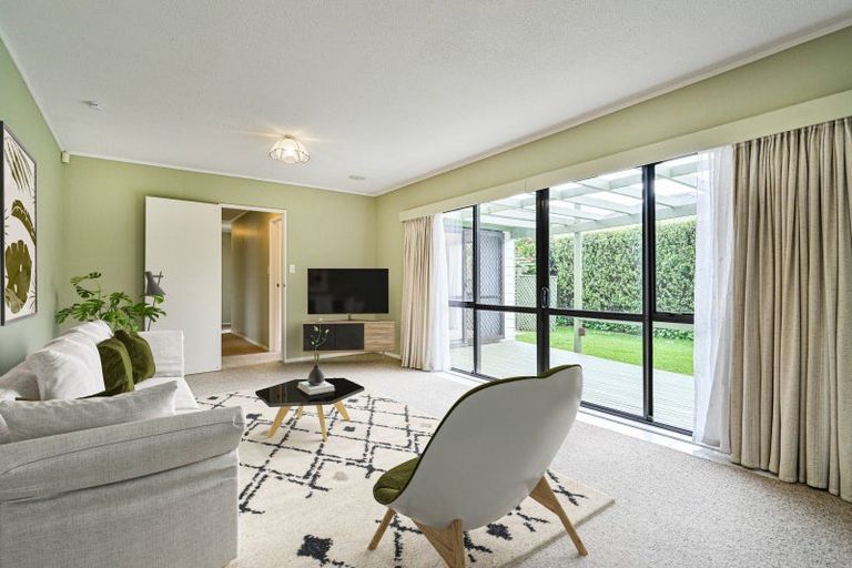 Photo of property in 1264 Louie Street, Parkvale, Hastings, 4122