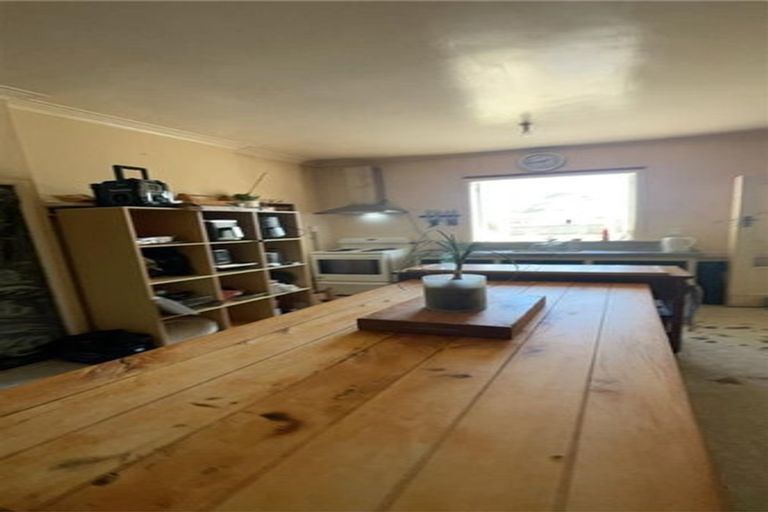 Photo of property in 13 Gardner Avenue, New Lynn, Auckland, 0600