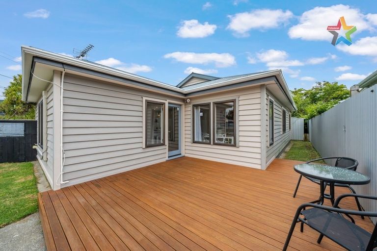Photo of property in 48a Randwick Crescent, Moera, Lower Hutt, 5010