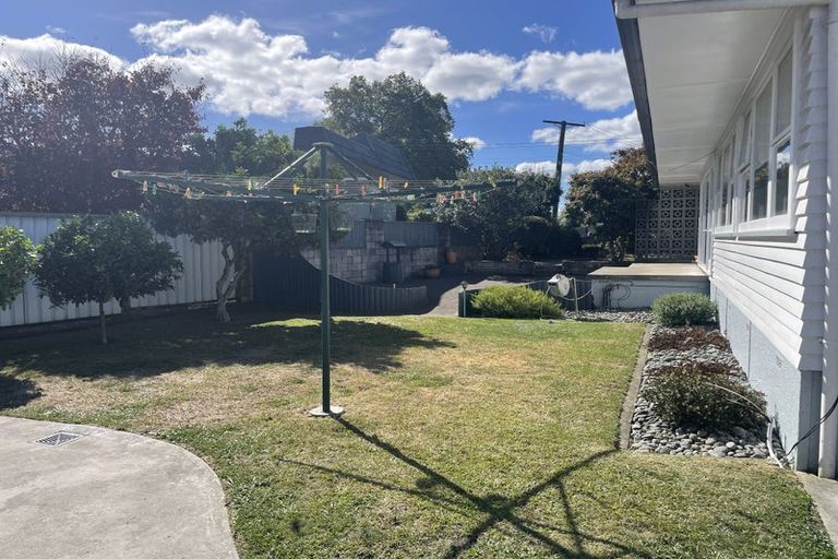 Photo of property in 231 Sandwich Road, St Andrews, Hamilton, 3200