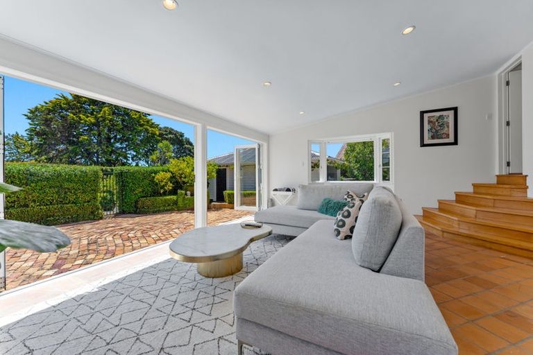 Photo of property in 64 Tirimoana Road, Te Atatu South, Auckland, 0602