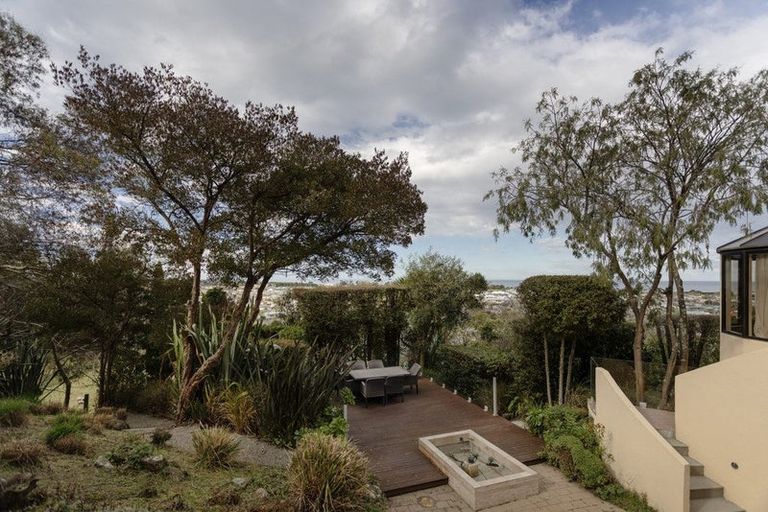 Photo of property in 16 Slade Street, Oamaru North, Oamaru, 9400