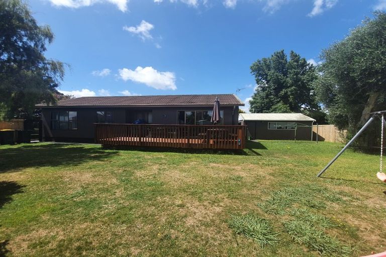 Photo of property in 9 Kirrama Place, Conifer Grove, Takanini, 2112