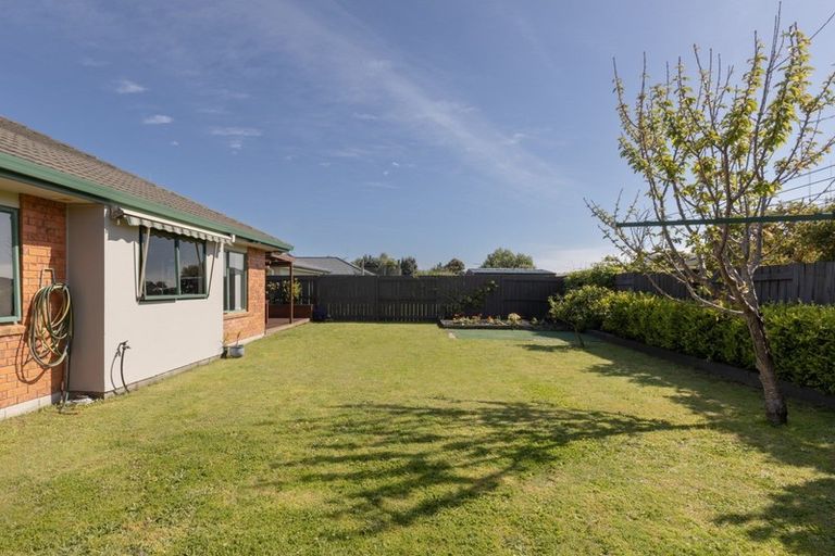 Photo of property in 15 Andalusian Place, Papamoa Beach, Papamoa, 3118