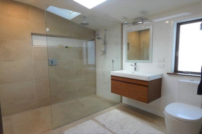 Photo of property in 50 Baroda Street, Khandallah, Wellington, 6035