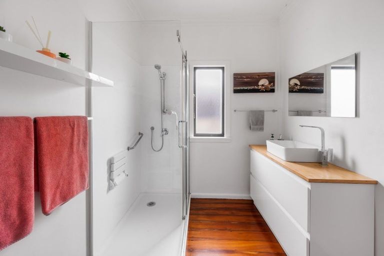 Photo of property in 14 Savage Crescent, Marewa, Napier, 4110