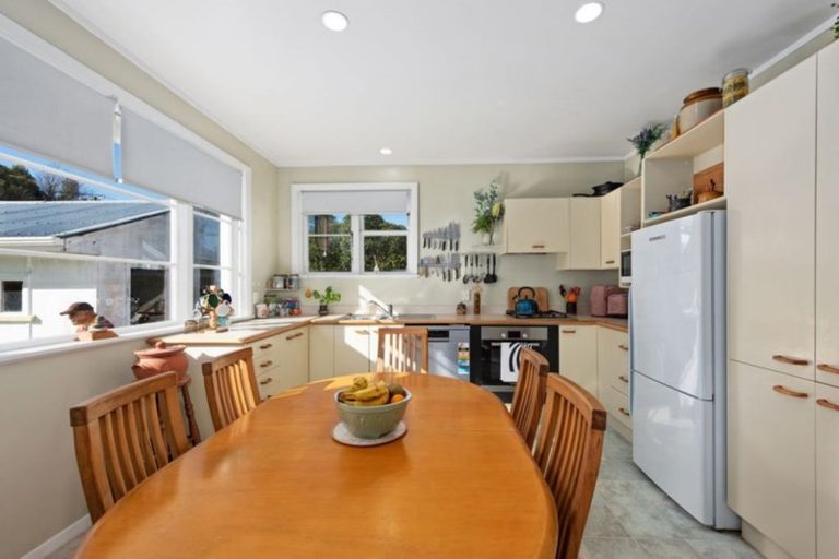 Photo of property in 39 Akatarawa Road, Brown Owl, Upper Hutt, 5018
