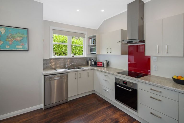 Photo of property in 35 Hindmarsh Street, Johnsonville, Wellington, 6037