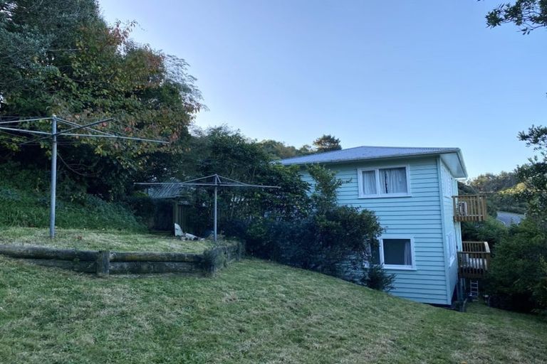 Photo of property in 2/123 Makara Road, Karori, Wellington, 6012