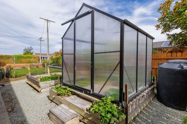 Photo of property in 11 Oxford Street, Waimate, 7924