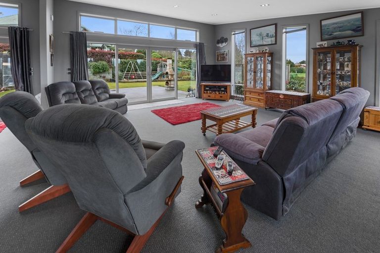 Photo of property in 127 Coutts Road, Gore, 9710