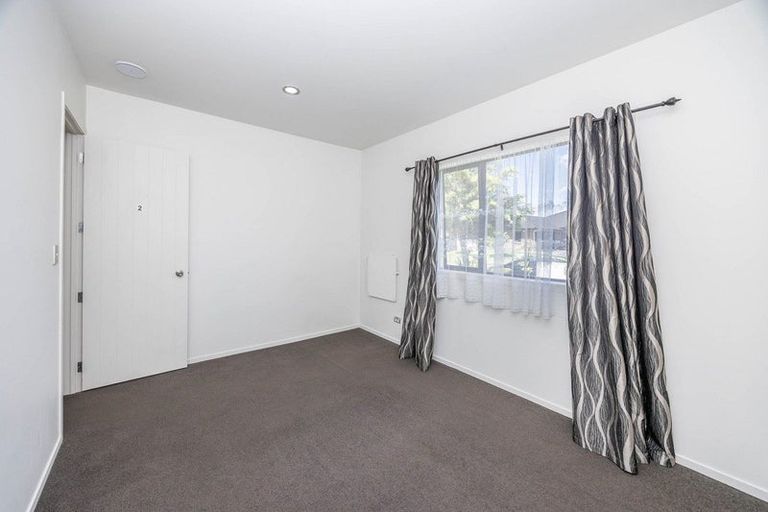 Photo of property in 15 Te Ironui Place, Huntington, Hamilton, 3210