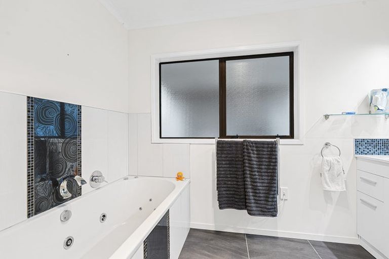 Photo of property in 4 Davis Road, Inglewood, 4389