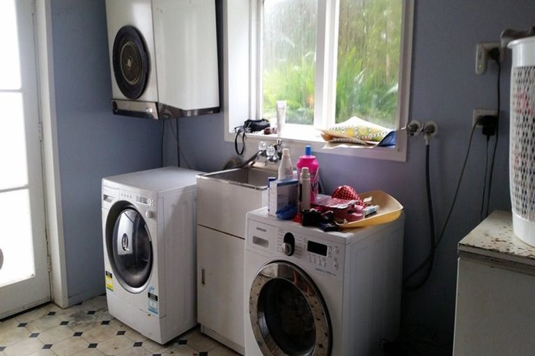 Photo of property in 16 Routly Avenue, Pukekohe, 2120