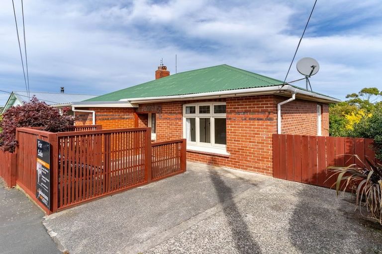Photo of property in 11 Bernard Street, Kenmure, Dunedin, 9011